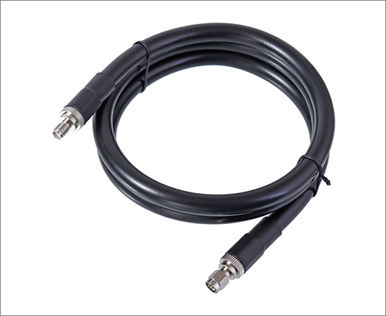 SMA (male) straight plug to SMA (female) straight plug, cable: LMR400, frequency: DC ~ 6GHz}